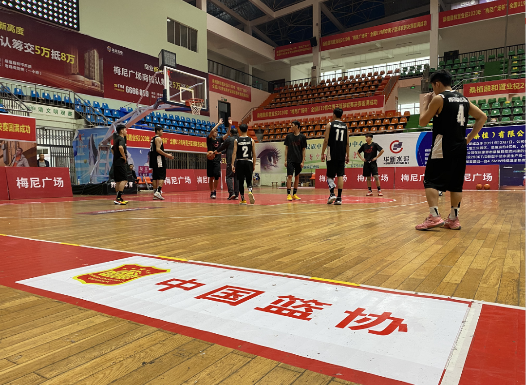 青岛国信海天青年队在全国U19青年联赛取得四连胜(图1)
